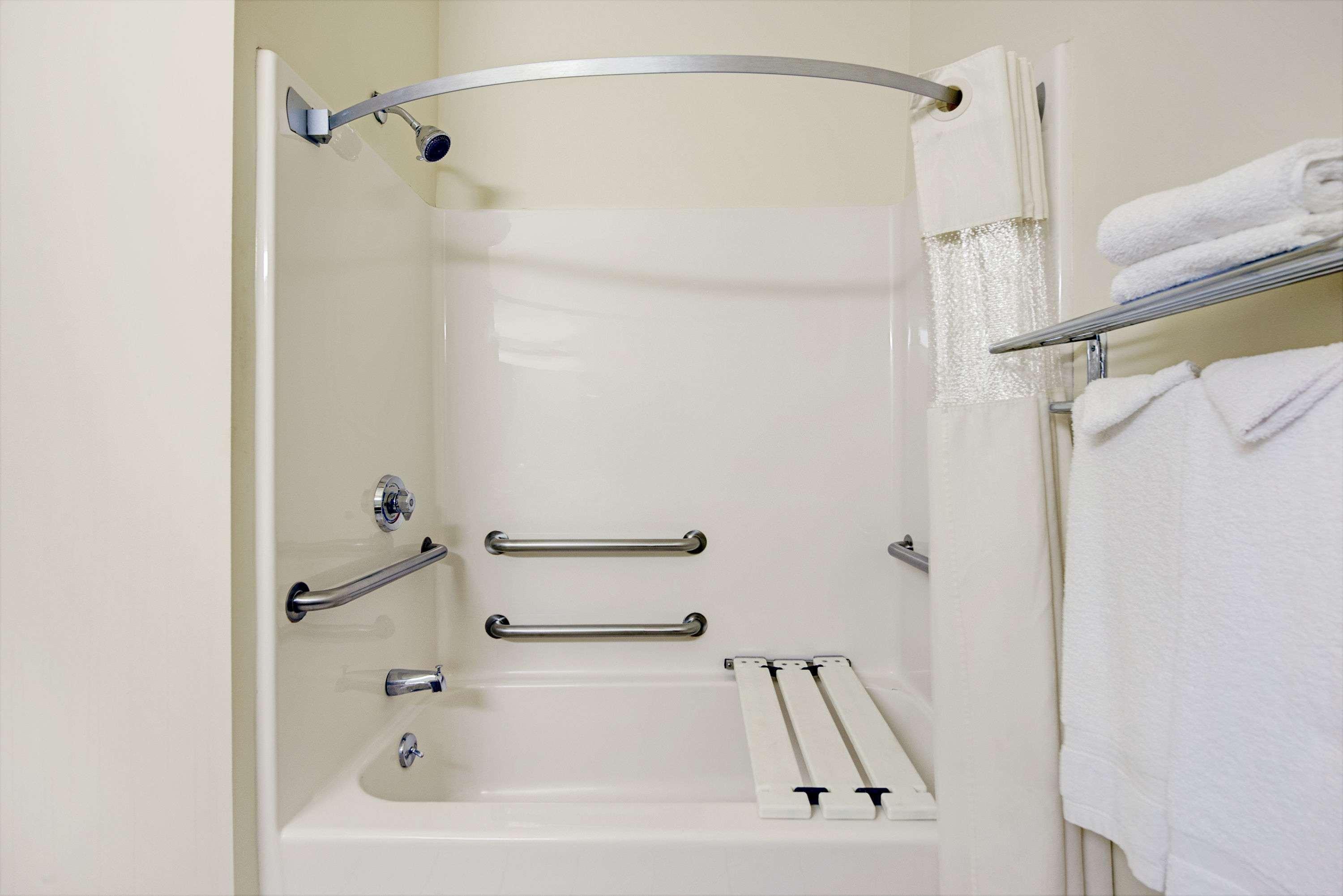 Berkeley Travelodge By Wyndham St. Louis מראה חיצוני תמונה